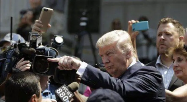 Critican alegada propuesta de Trump de quitar ciudadanía a puertorriqueños