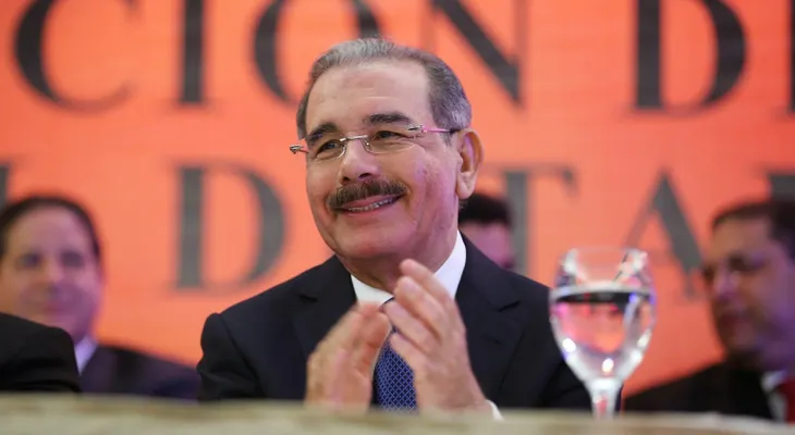 Danilo Medina sigue recibiendo felicitaciones