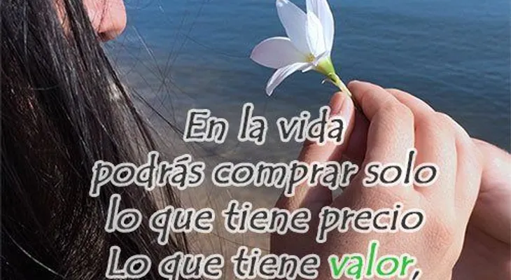 El que no disfruta lo que tiene no merece lo que quieres: Agradecer a DIOS por lo recibido y no gastar en cosas innecesarias 