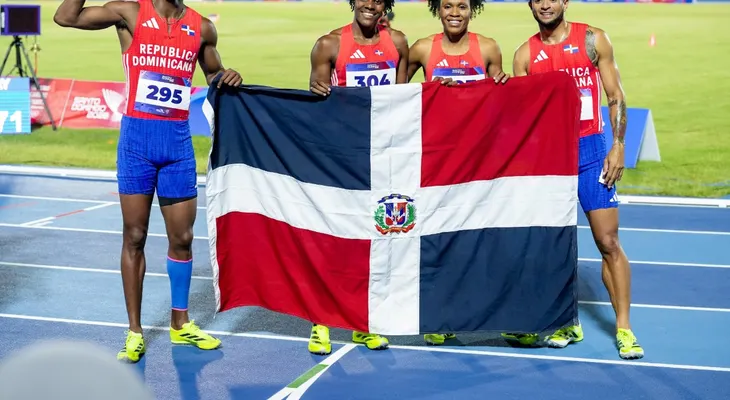 Marileidy Paulino lidera relevo 4x400 y da oro a RD en Juegos Centroamericanos