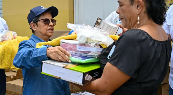 Voluntariado Banreservas asiste a familias afectadas por inundaciones en varias provincias