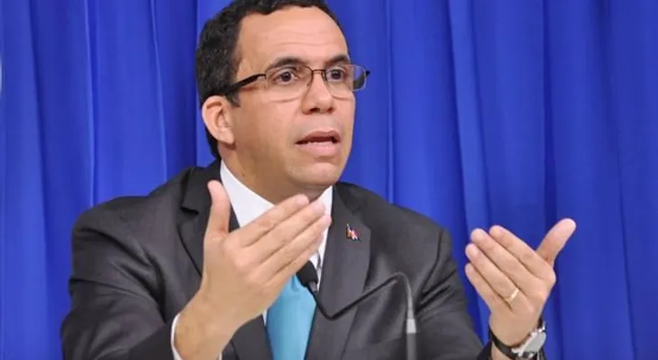 Ministro Andrés Navarro: El nuevo currículo es el cambio más trascendental de la escuela dominicana