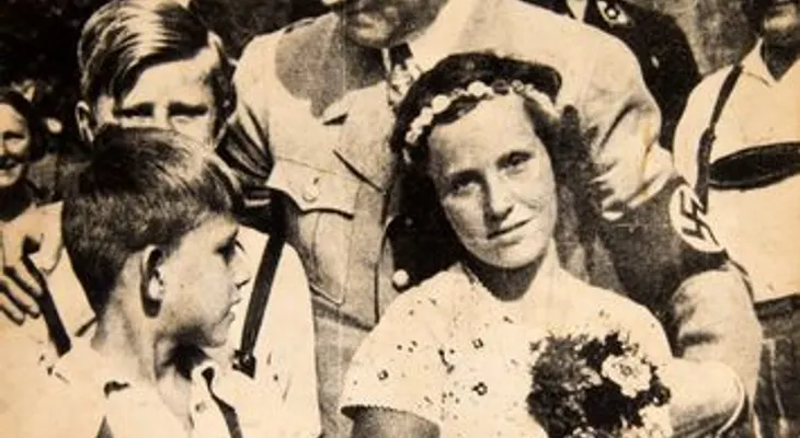 Los Hitler: una familia acosada por el pasado