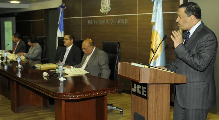 La JCE realiza primera prueba nacional de cómputos