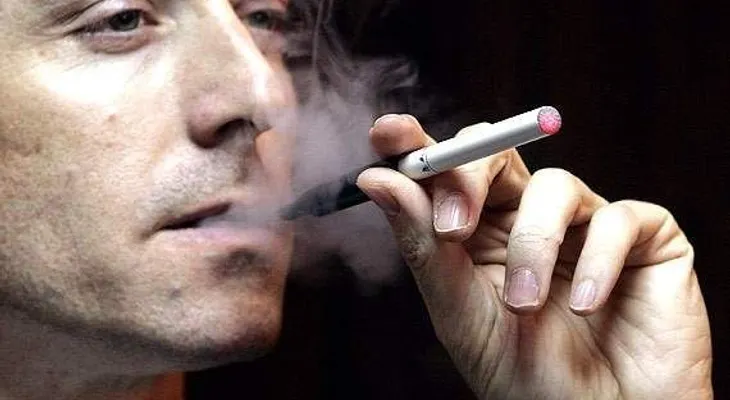 Buscan vender cigarrillos electrónicos con marihuana  