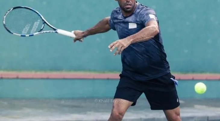 Víctor Estrella avanza a segunda ronda en Abierto de Múnich