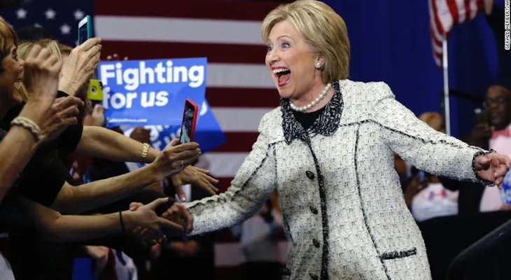 Hillary Clinton gana por amplio margen las primarias demócratas en Carolina del Sur