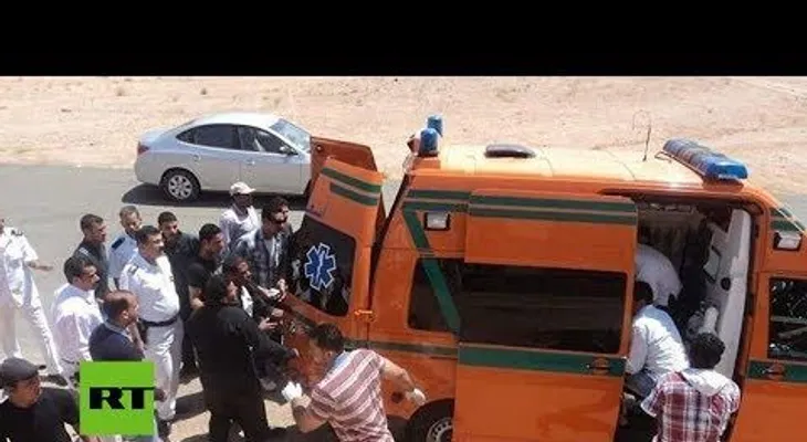 Al menos 235 muertos y 120 heridos en un atentado en Egito