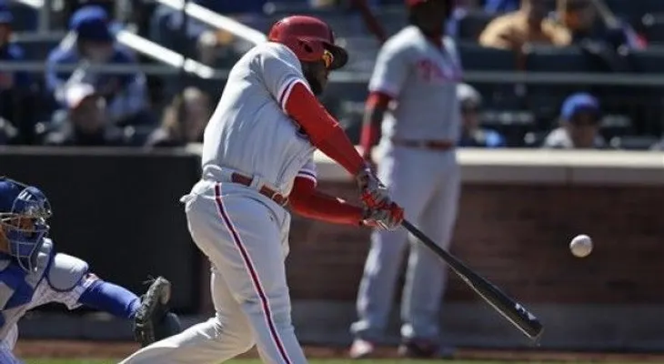Con jonrón de Herrera, Filis vencen 5-2 a Mets