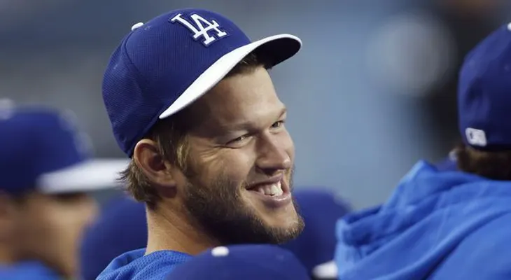 Dodgers logran acuerdo con Kershaw