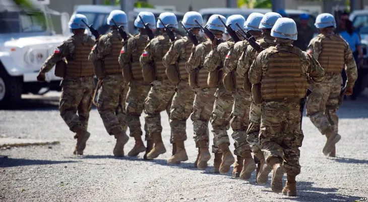 ONU aprueba dar fin a la misión de paz en Haití 