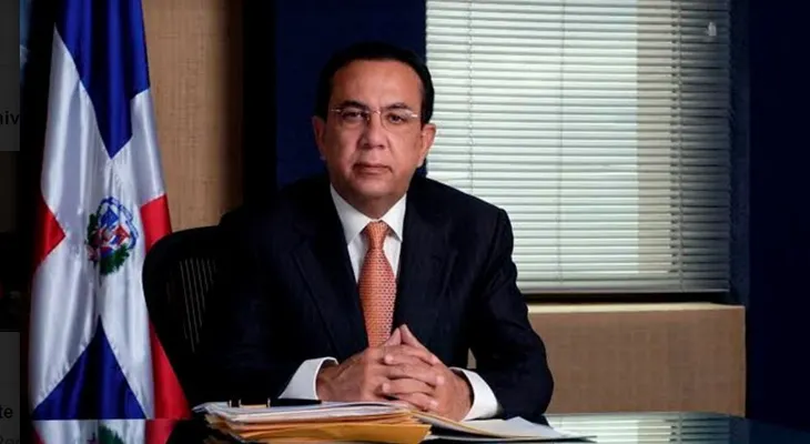 Valdez Albizu exhorta a bancos centrales mantenerse alertas ante normalización política monetaria en EEUU