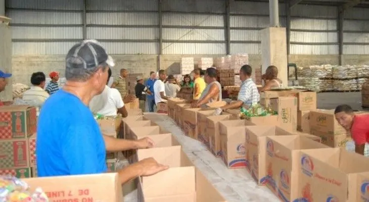 El Gobierno repartirá cajas navideñas desde el día 19