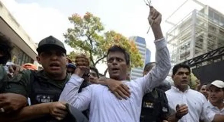 El opositor venezolano Leopoldo López lleva 12 días aislado como castigo
