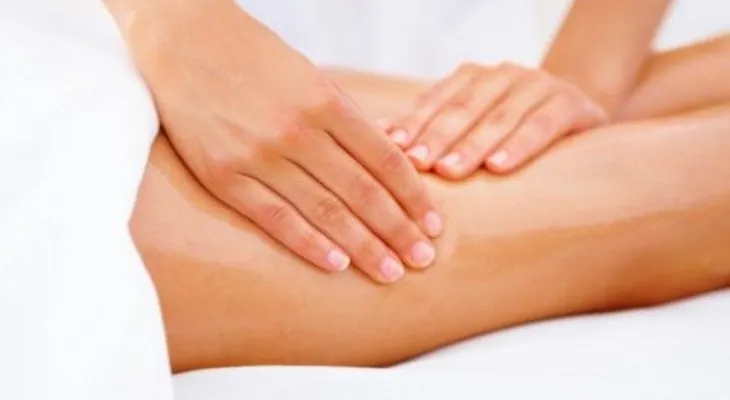 Los mejores aceites esenciales para tratar el dolor de las varices