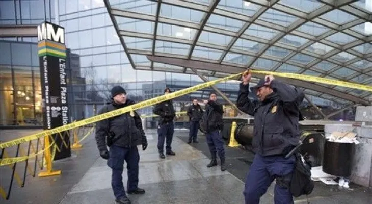 Desalojan estación del metro en capital EEUU por humo 