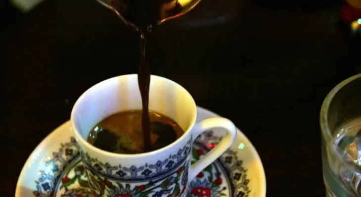 ¿Le gusta el café sin azúcar? Podría ser un psicópata