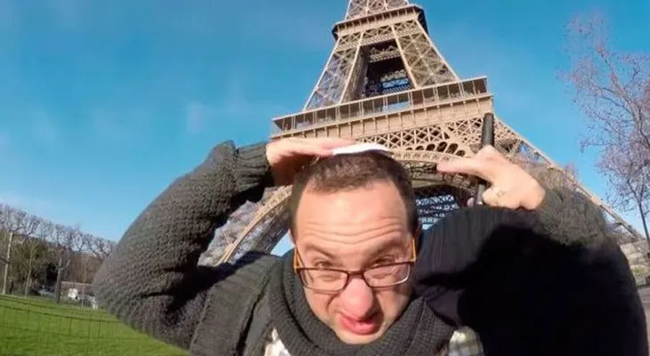 10 horas de sufrimiento de un periodista judío en calles de París (Video)