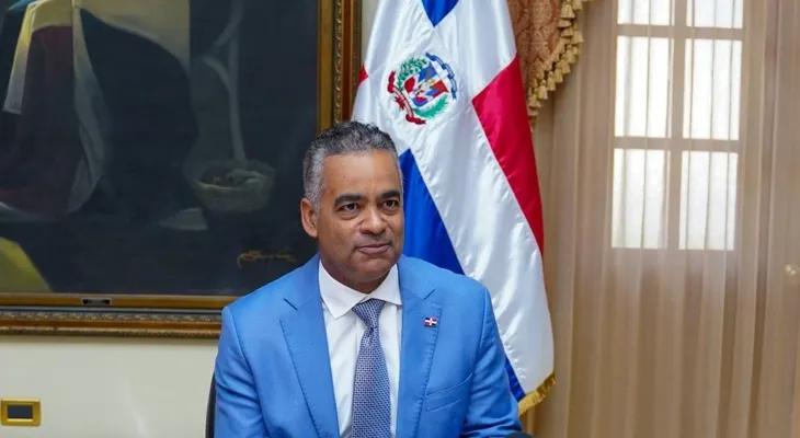 Ministro de la Presidencia saluda medida adoptada por el Banco Central sobre préstamos para viviendas de bajo costo