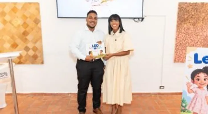 Dra. Liddy Kiaty Figueroa presenta en Altos de Chavón su método de lectoescritura «Leo y Nico»