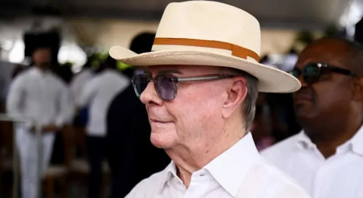 Hipólito Mejía exige al director de BN probar mafias de terrenos en su gobierno