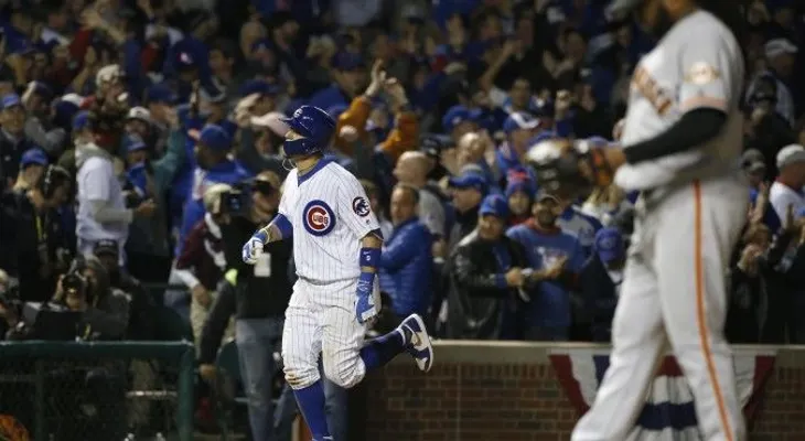 Cueto poncha diez; Jonrón de Báez decide victoria de Cachorros ante Gigantes 