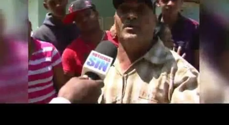 Policías y manifestantes se enfrentan en SJM 