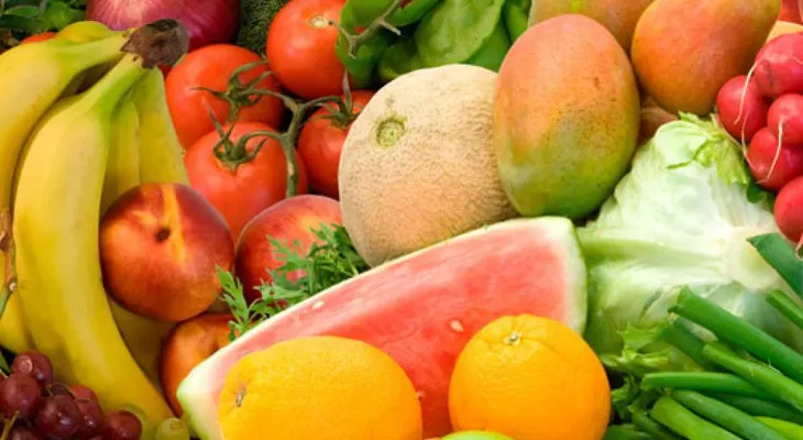 Estos alimentos pueden evitar cálculos renales: las frutas, verduras, pepinos, tomates y la sandía