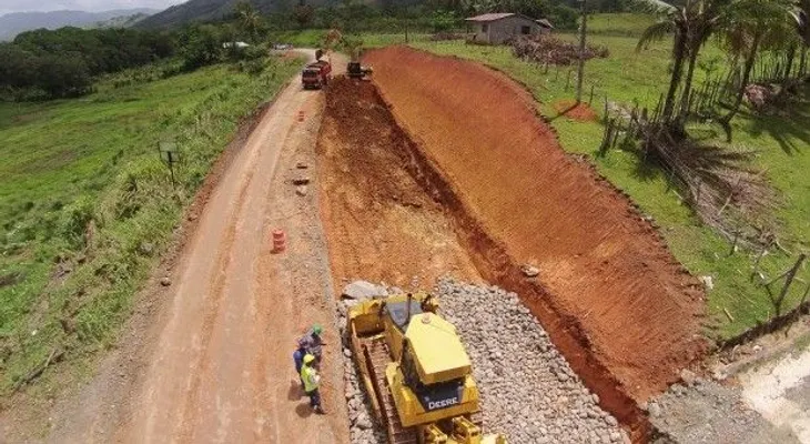 Carretera Piedra Blanca-Rancho Arriba acortará distancia y costos a usuarios