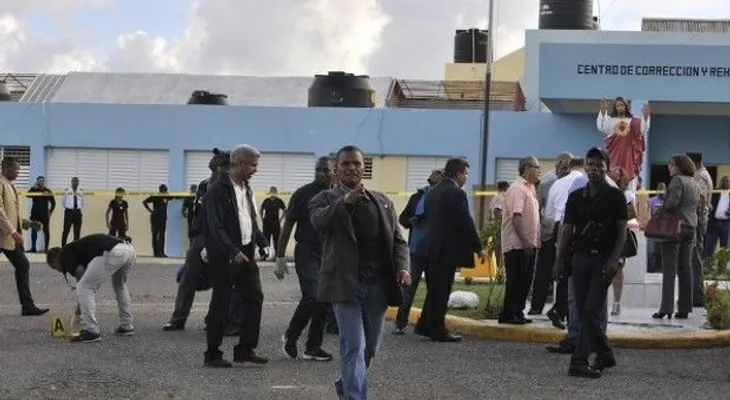 PN identifica a 5 que intentaron sacar a tiros reclusos de Najayo