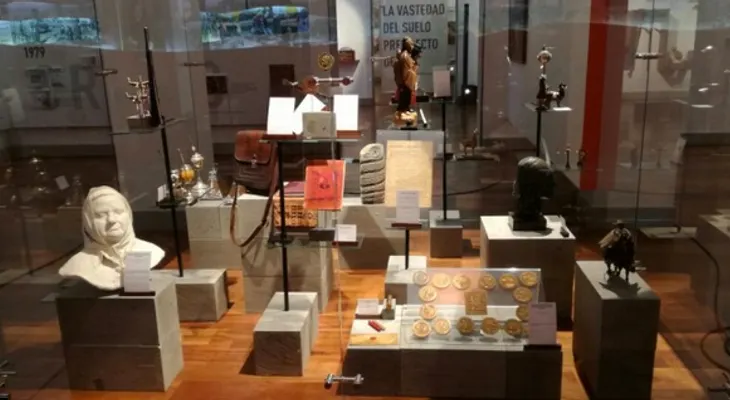 El curioso museo que inauguró Correa en Ecuador: expondrá más 11.000 regalos del mandatario
