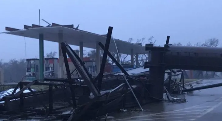 Las primeras ciudades de Texas golpeadas por huracán Harvey empiezan a evaluar los daños 