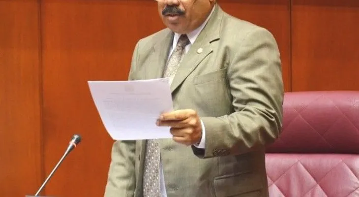 Sánchez Roa someterá proyecto dispone aumento salarial de 32 por ciento