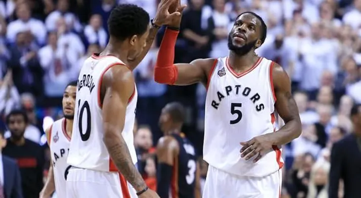 Raptors vencen a el Heat y empatan la serie 1-1