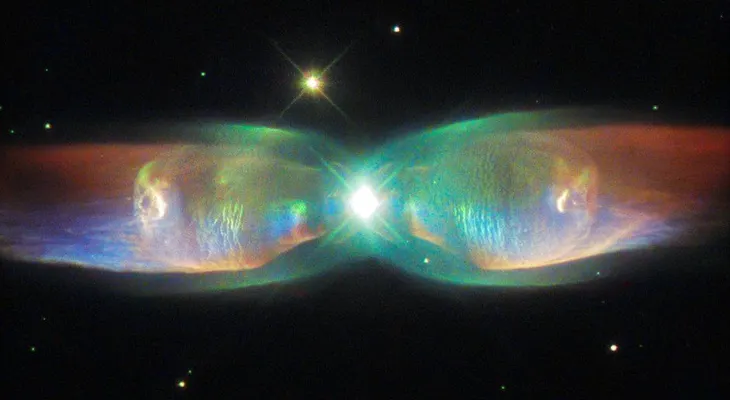 El telescopio Hubble capta una 'mariposa cósmica'