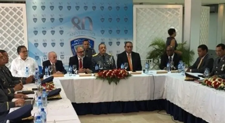 El propio Jefe PN dice desconocer ubicación de 2,300 agentes; despliega operativos focalizados 