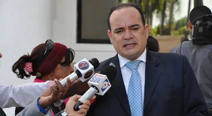 Denuncian serias irregularidades cuentas bancarias del Colegio de Abogados