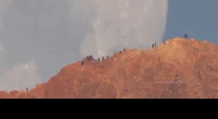Video de la NASA: Una Luna gigantesca cae sobre la isla de Tenerife