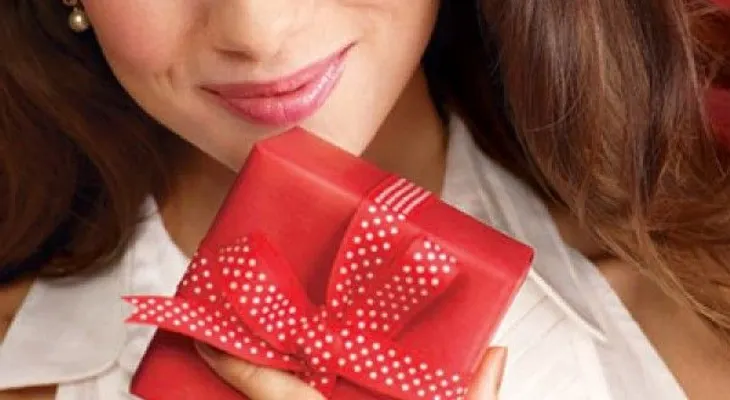 Para maquillarte en Navidad y lucir perfecta