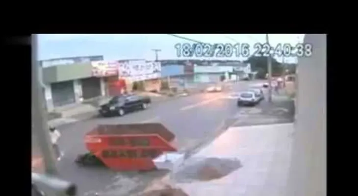 ¿Karma por partida doble?, un ladrón demuestra que es posible