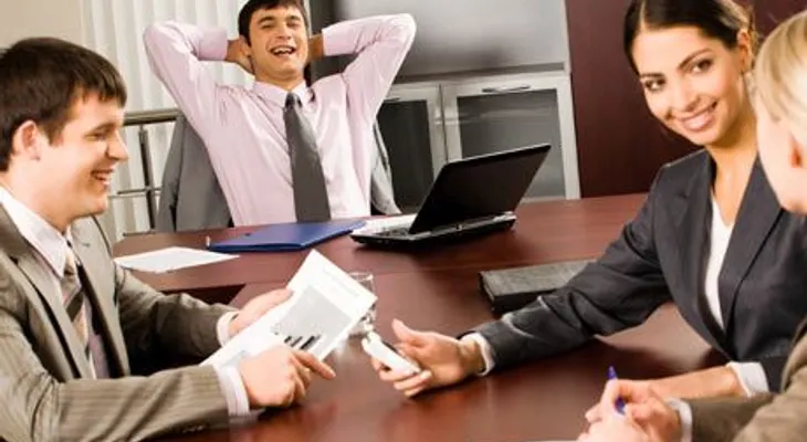 Llevarse bien con los compañeros de trabajo alarga la vida