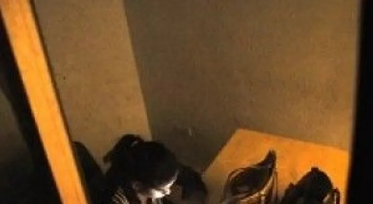 Interrogan a joven acusada de tirar tiros al aire en una calle