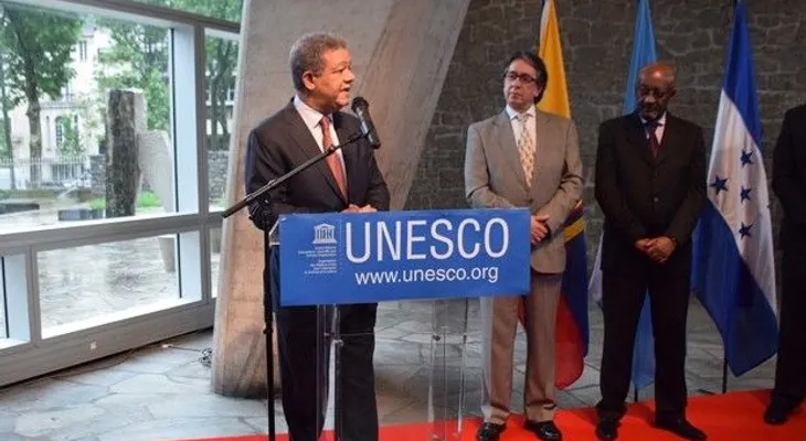 Leonel diserta en la Unesco sobre América Latina