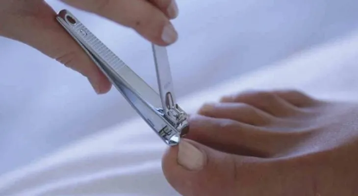 Esta es la forma correcta de cortar tus uñas, si lo estás haciendo mal