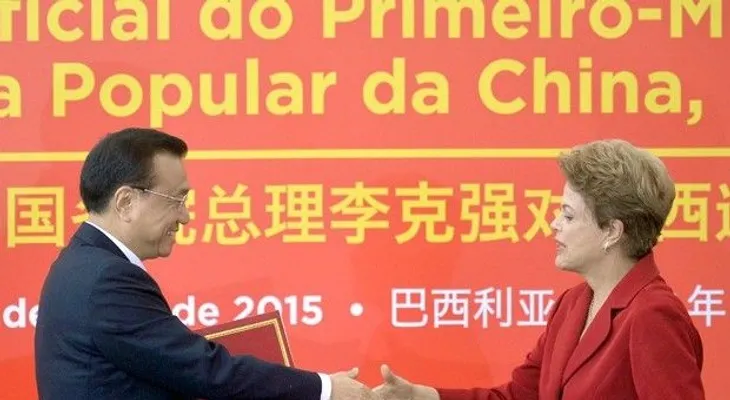 Brasil y China firman acuerdos