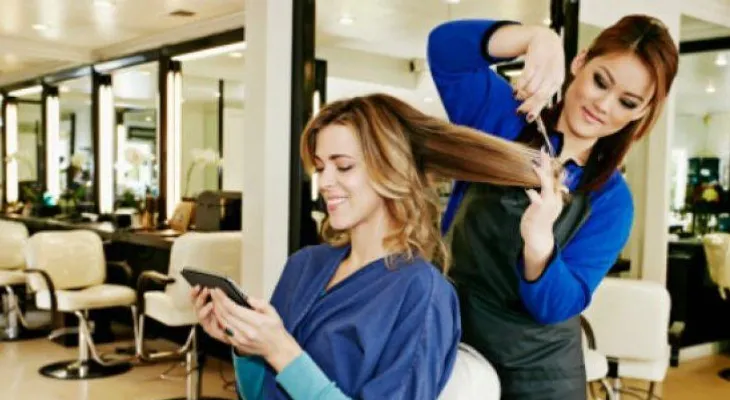 ¡Cuidado! estos peligros los puedes encontrar en un salón de belleza