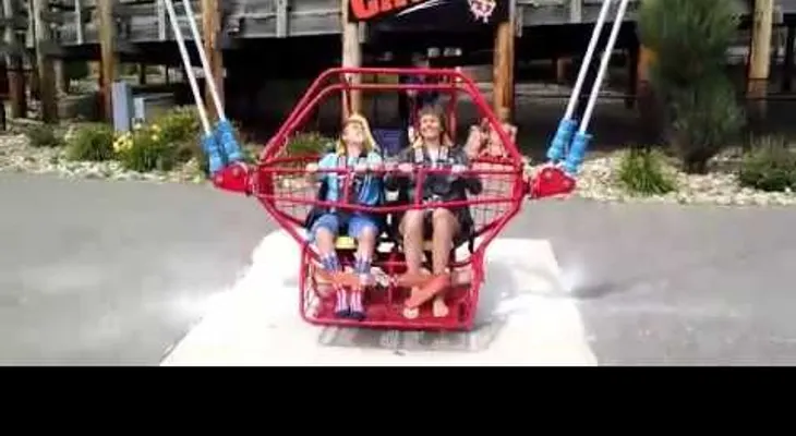 Sus padres lo graban en VIDEO cuando están a punto de perder la vida