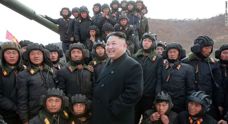Corea del Norte dispara un posible misil balístico hacia Japón, según un funcionario de Estados Unidos