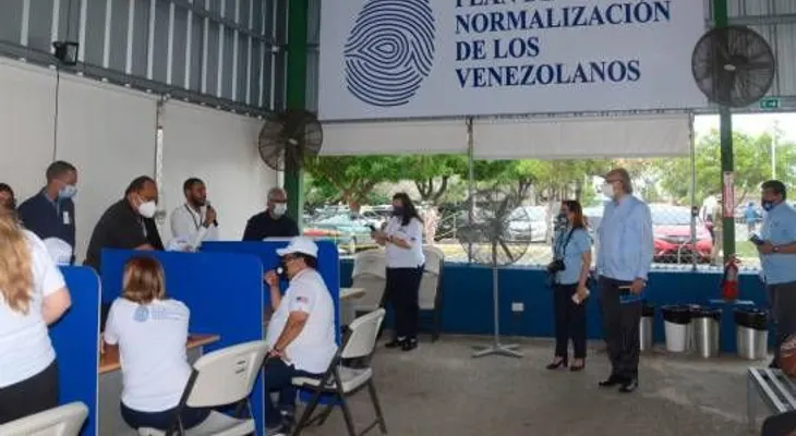 República Dominicana comienza a regular más de 115 mil venezolanos