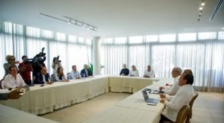 Abinader anuncia inversión de RD$10,700 millones en agua y salud para Santiago